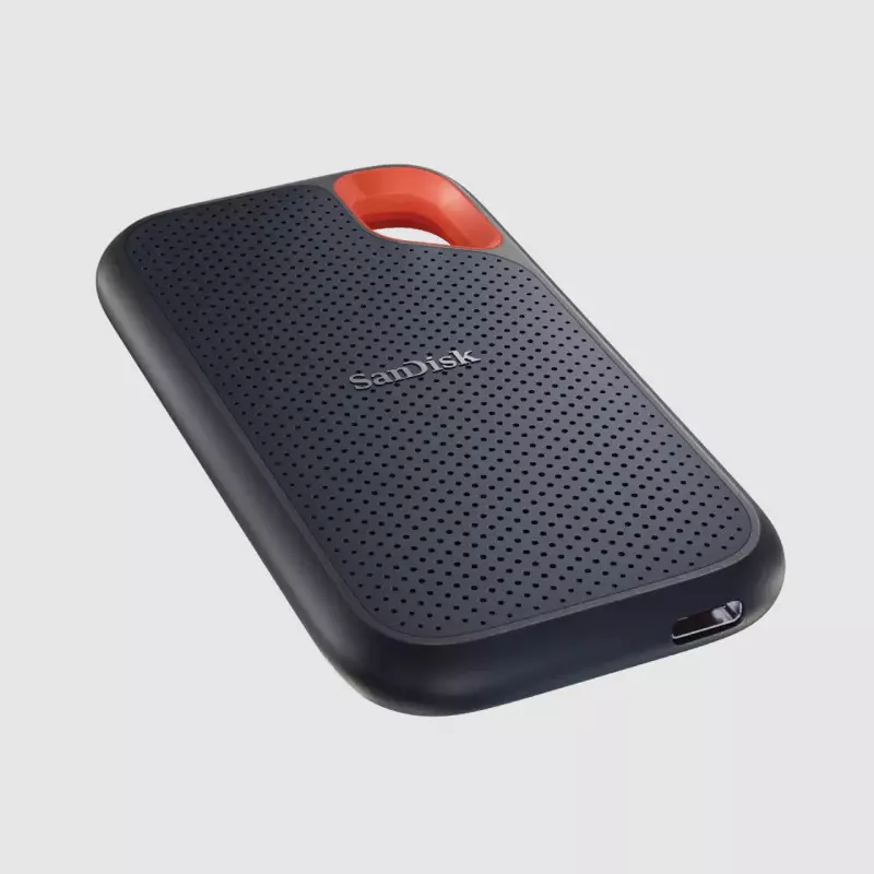 Disque SSD Portable SanDisk Extreme V2 2To SDSSDE61-2T00-G25 Disque SSD Portable SanDisk Extreme V2 2To SDSSDE61-2T00-G25